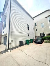 3610 Chenevert St in Houston, TX - Building Photo - Building Photo