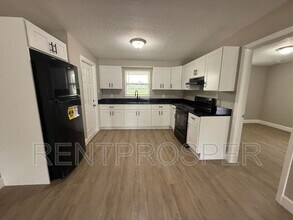 4118 W Washington St in Orlando, FL - Building Photo - Building Photo