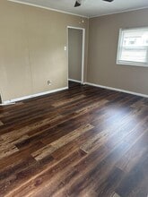 937 Meadow Ln in Lexington, KY - Building Photo - Building Photo