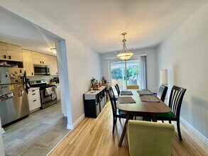 1024 Panet St in Ottawa, ON - Building Photo - Building Photo