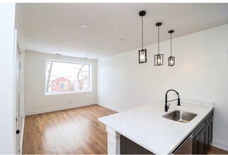 1249 S Kedvale Ave in Chicago, IL - Building Photo - Building Photo