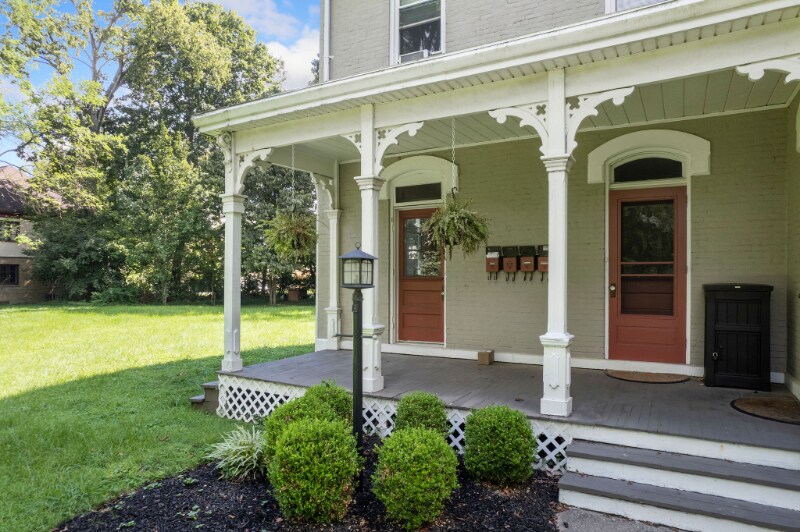 5508 Arnsby Pl in Cincinnati, OH - Building Photo