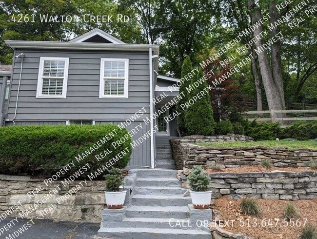 4261 Walton Creek Rd in Cincinnati, OH - Building Photo - Building Photo