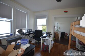 1111 Boylston St, Unit 37 in Boston, MA - Building Photo - Building Photo