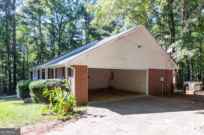 2085 New Hope Church Rd, Unit 7C in Monroe, GA - Building Photo - Building Photo