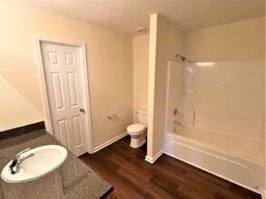 37 Miller Park Cir in Port Wentworth, GA - Building Photo - Building Photo