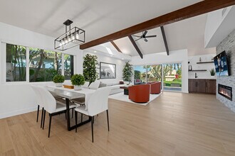 352 Forest Hills Dr in Rancho Mirage, CA - Building Photo - Building Photo