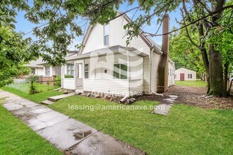 520 N Gladstone Ave in Indianapolis, IN - Foto de edificio - Building Photo