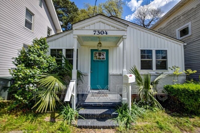 property at 7304 Major Ave