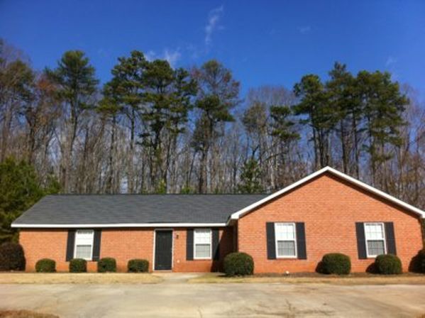 100 Cameron Ct in Athens, GA - Building Photo