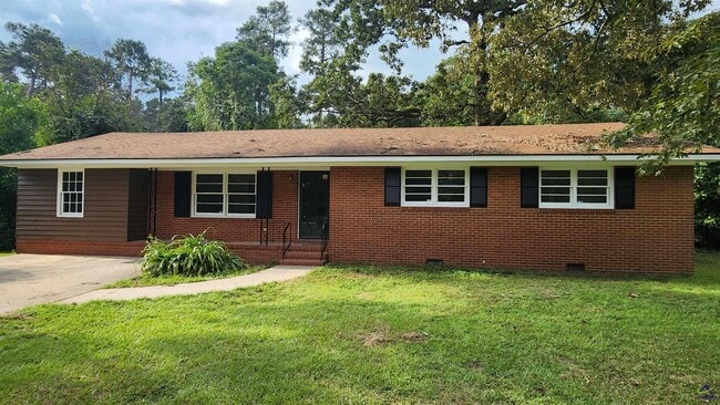 property at 1119 Briarcliff Rd