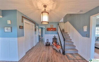 10 Stone Ave in Alburtis, PA - Building Photo - Building Photo