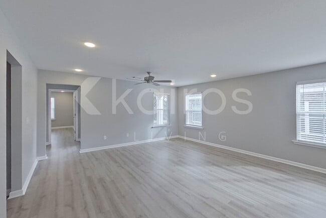 342 Angela St in Prattville, AL - Foto de edificio - Building Photo