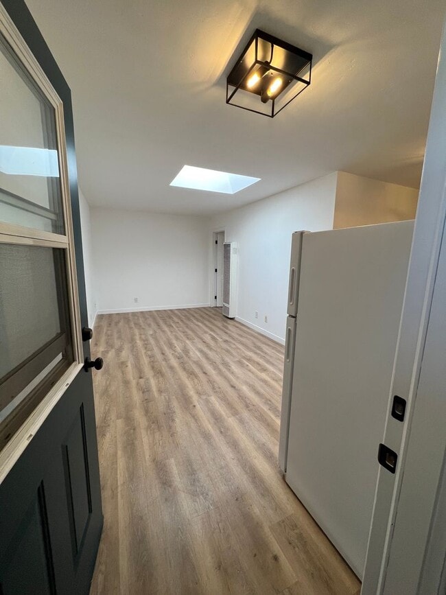 1252 Cramer Cir in Carpinteria, CA - Building Photo - Building Photo