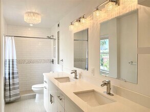 619 Orton Ave in Fort Lauderdale, FL - Building Photo - Building Photo