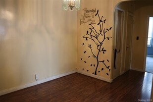 955 E 98th St in Brooklyn, NY - Building Photo