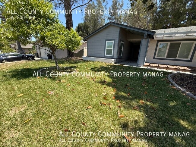 property at 42566 Escolacata Dr
