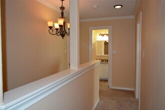 13703 Cambourne Dr in Pflugerville, TX - Building Photo - Building Photo