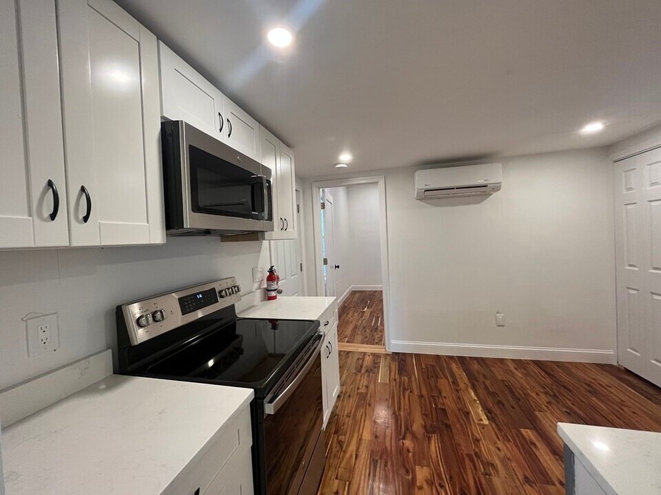 155 Orange St in Chelsea, MA - Foto de edificio