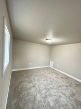 132 6th St in Dacono, CO - Foto de edificio - Building Photo