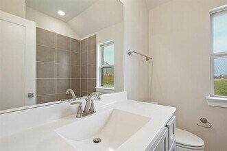 236 Painted Trail, Unit House in Forney, TX - Foto de edificio - Building Photo