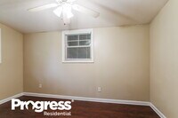 2351 Pinewood Dr photo'