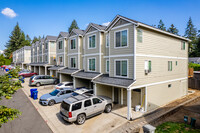 Alexander Heights in Portland, OR - Foto de edificio - Building Photo