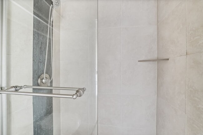 property at 1851 Hillpointe Rd