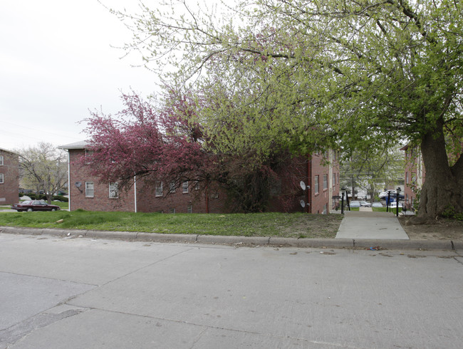 1019 N 48th Ave in Omaha, NE - Foto de edificio - Building Photo