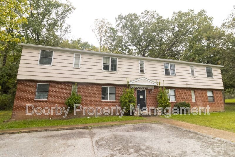 3302 Pinewood Ave in Chattanooga, TN - Building Photo