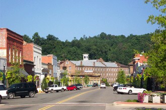 136 1st St, Unit F in Prattville, AL - Building Photo - Building Photo