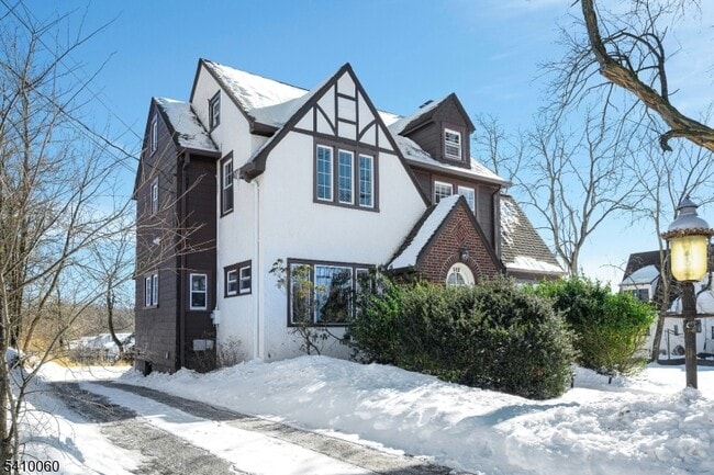 property at 142 N Passaic Ave