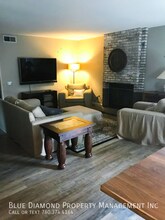 1236 Calle Christopher in Encinitas, CA - Building Photo - Building Photo