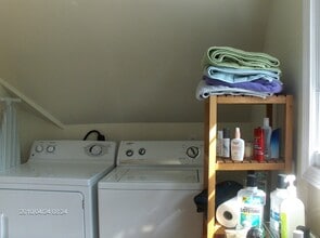 76 Nash St, Unit #2 in New Haven, CT - Foto de edificio - Building Photo