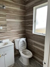407 Violet Ave, Unit I in Monrovia, CA - Building Photo - Building Photo