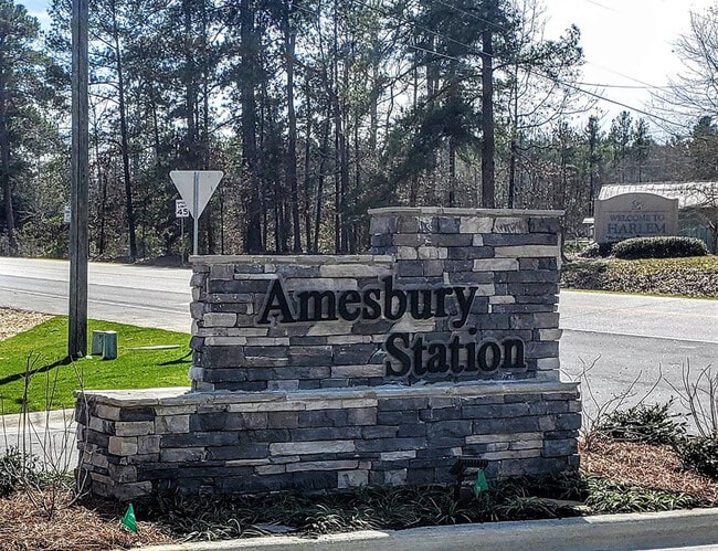 411 Amesbury Dr in Harlem, GA - Building Photo - Building Photo