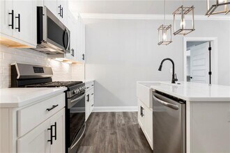 2813 SW Hampshire Ave in Bentonville, AR - Building Photo - Building Photo