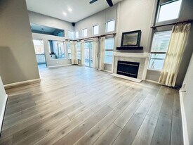 5526 Cabrillo Way in Rocklin, CA - Building Photo