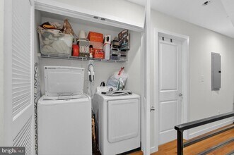 1241 S 28th St in Philadelphia, PA - Building Photo - Building Photo