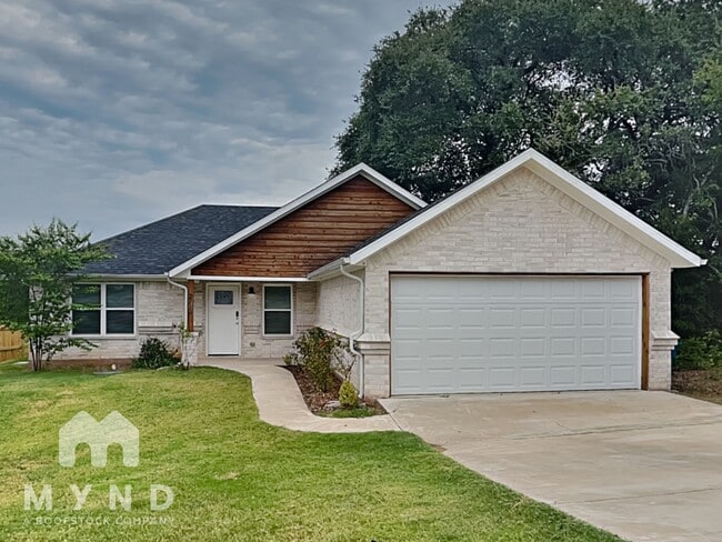property at 2715 San Gabriel Dr