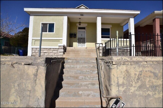 1925 Arizona Ave in El Paso, TX - Building Photo - Building Photo