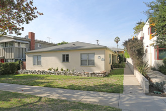 816-818 17th St in Santa Monica, CA - Building Photo - Primary Photo