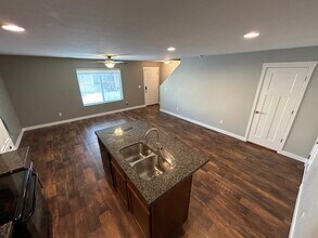 14369 S Oakfield Way in Herriman, UT - Building Photo - Building Photo