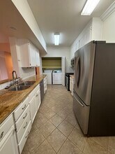 11077 Palms Blvd, Unit 201 in Los Angeles, CA - Building Photo - Building Photo