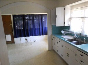 414 Holcomb Ave in Reno, NV - Building Photo - Building Photo