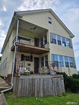 921 Cooke St in Waterbury, CT - Building Photo
