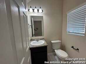 8711 Azul Sky Ct in Converse, TX - Building Photo - Building Photo
