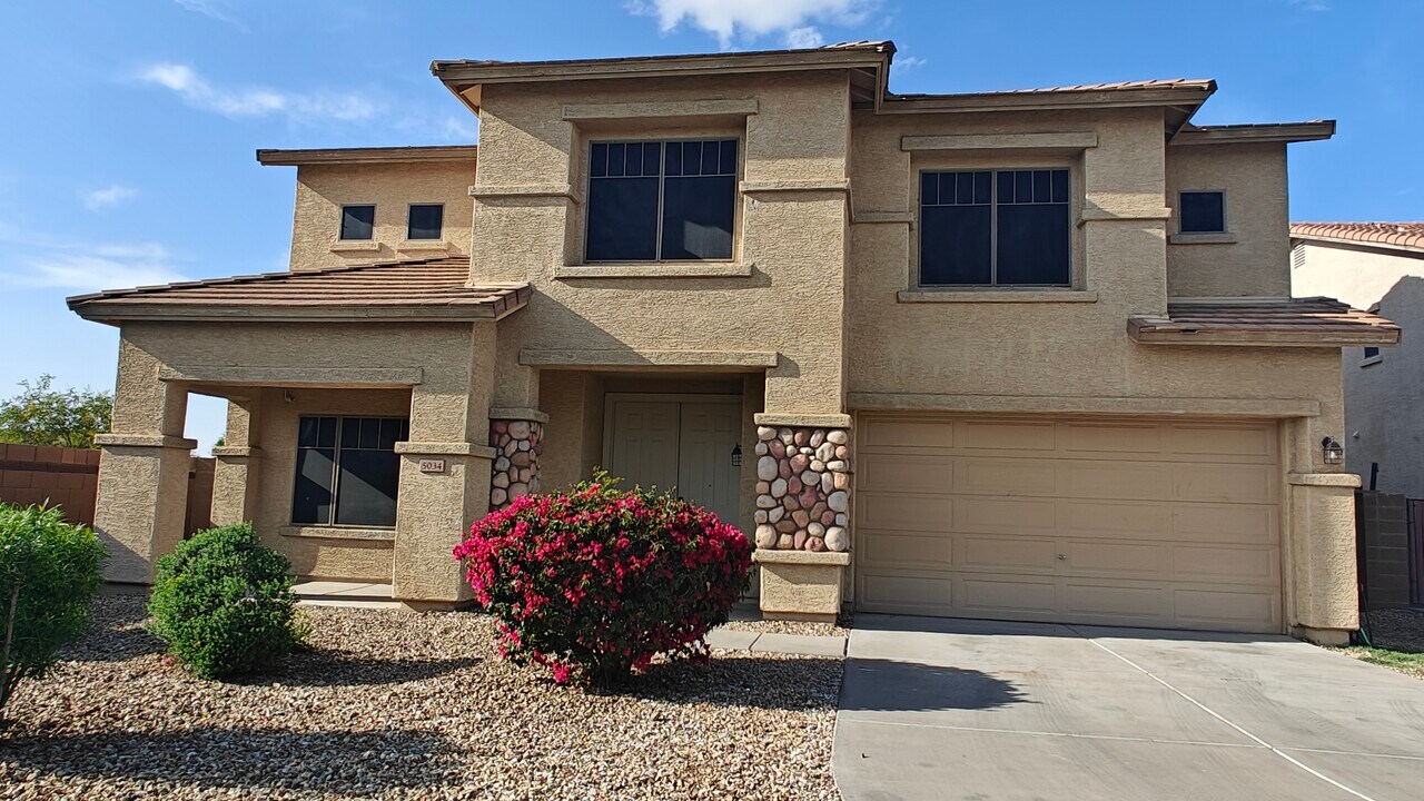 5034 W St Kateri Dr in Laveen, AZ - Building Photo