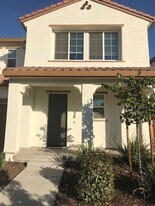 3828 Aircraft Wy in Sacramento, CA - Building Photo