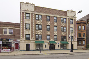 Damen Apartments